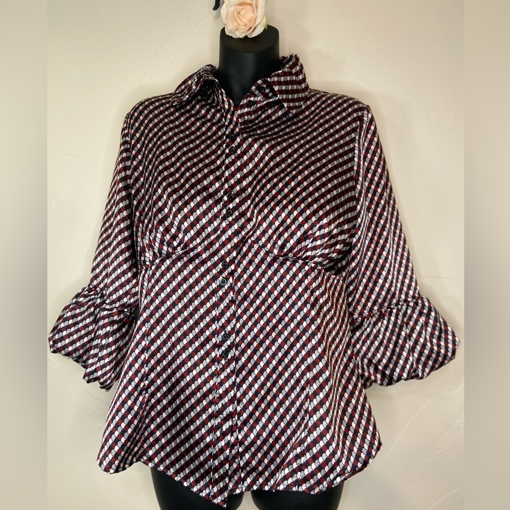 Dress Barn~Blouse~Empire Waste~Gathered Puritan Collar & Bell Sleeves~Size M
